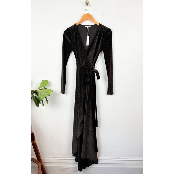 NWT Baltic Born Brown Velvet Long Sleeve Wrap Maxi Dress Sz XS - Picture 1 of 10